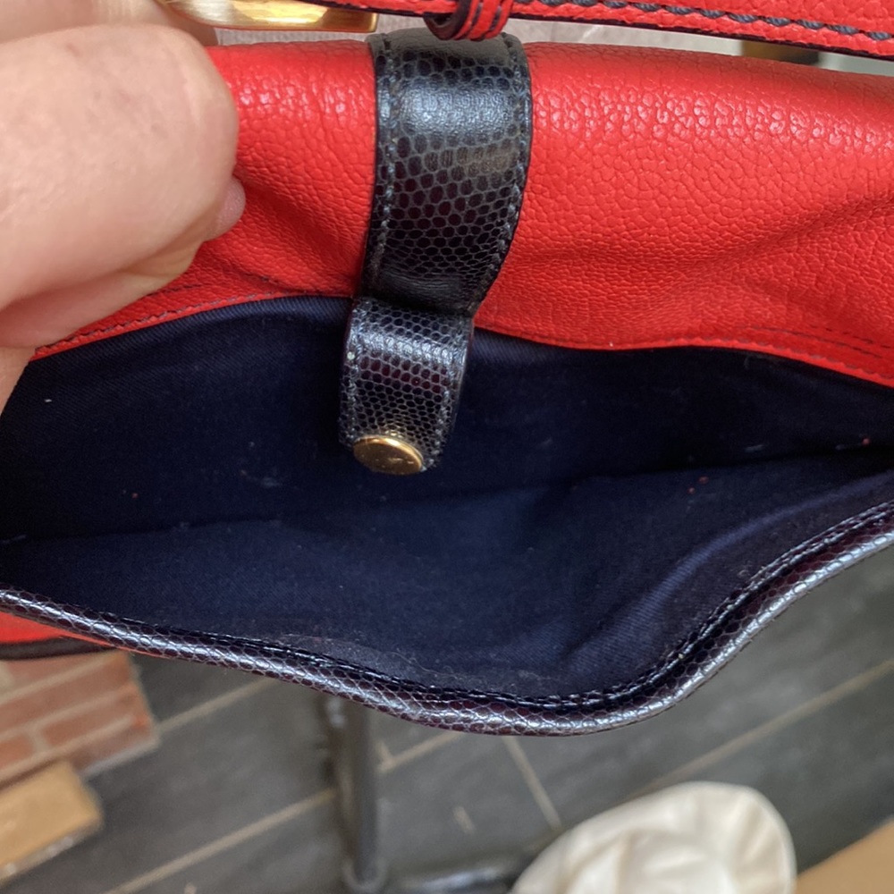 Anthropologie Red leather bow shoulder bag - Picture 4 of 9